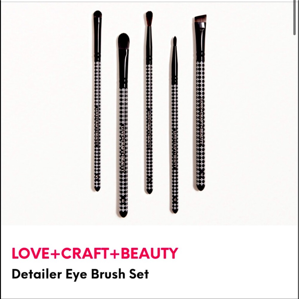Love+Craft+Beauty Detailer Eye brush Set